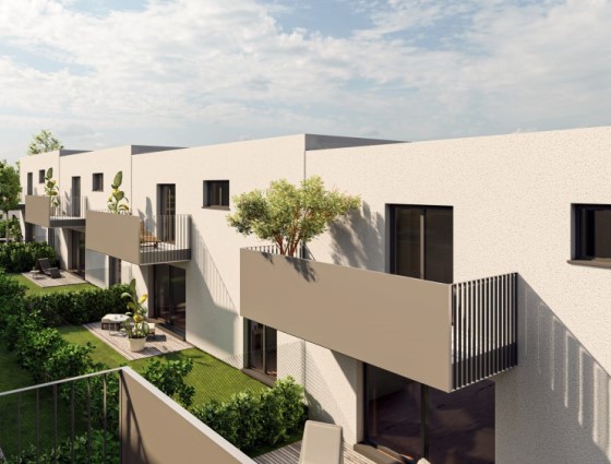P369 | Home Management: Mannersdorf am Leithagebirge